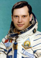 Прунариу (Prunariu) Думитру Дорин