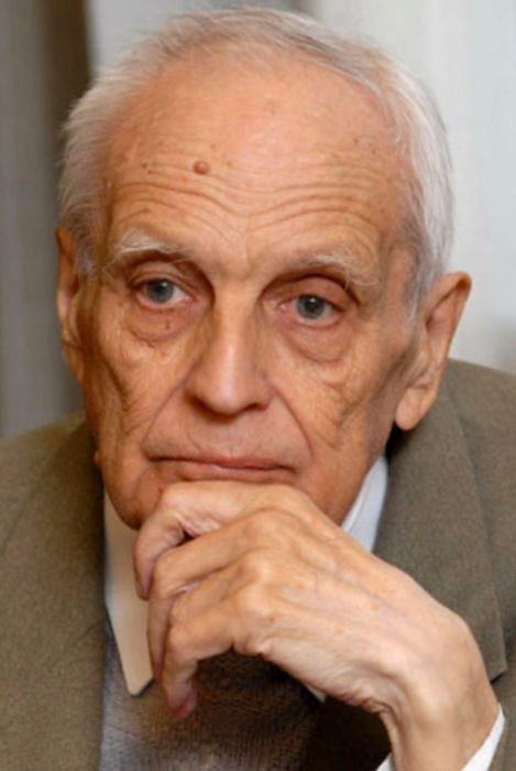 Николай Николаевич Красовский